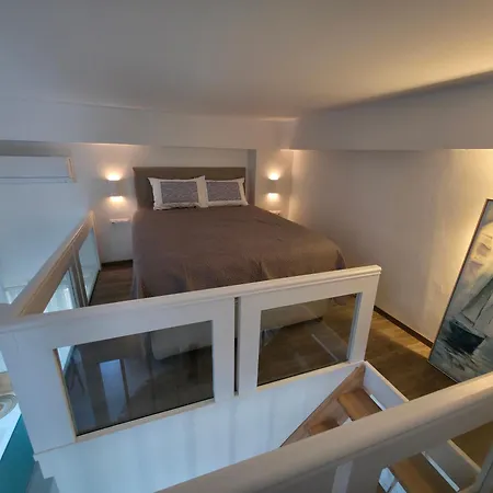 Akti Luxury Aparts Frý